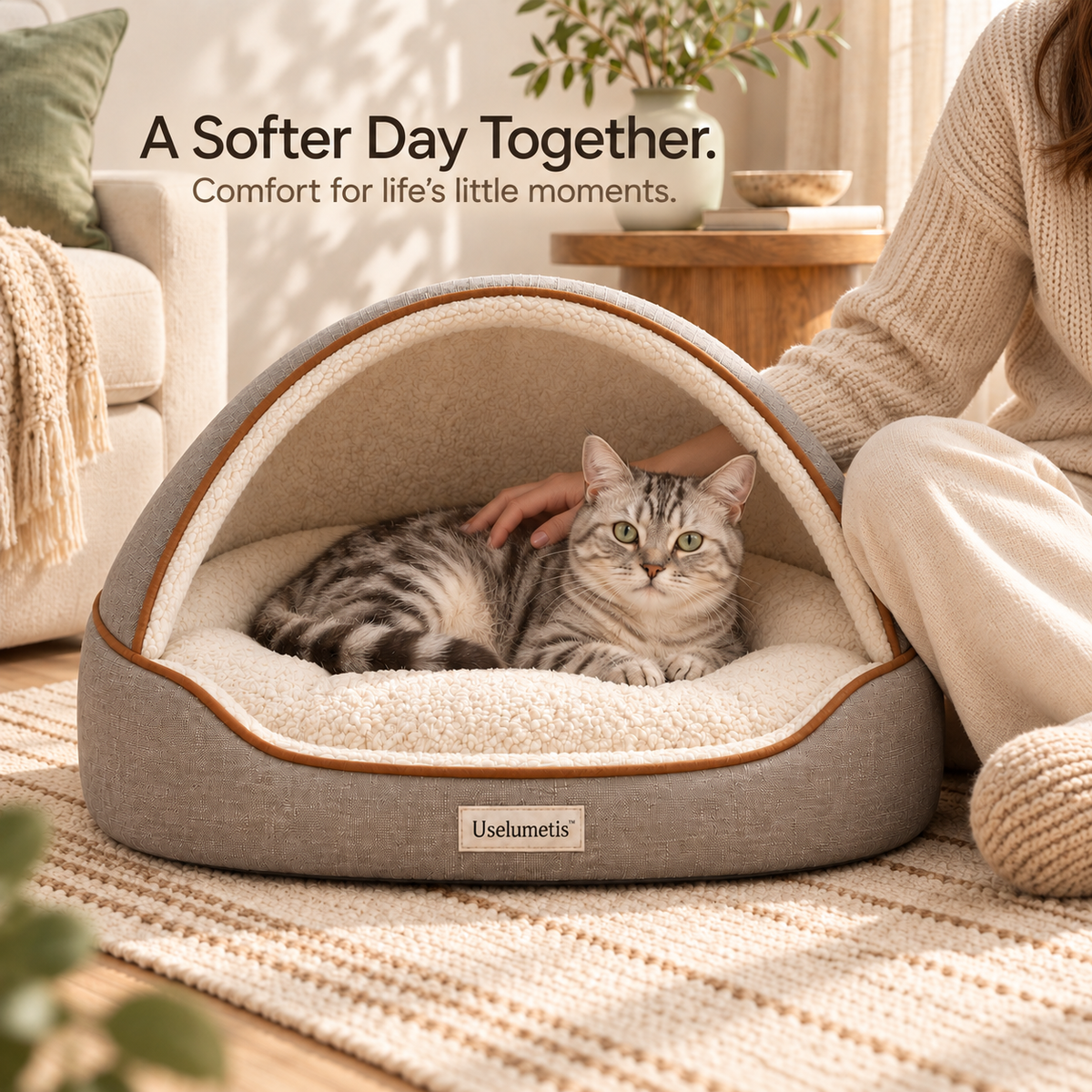 Uselumetis™ Open Canopy Pet Bed
